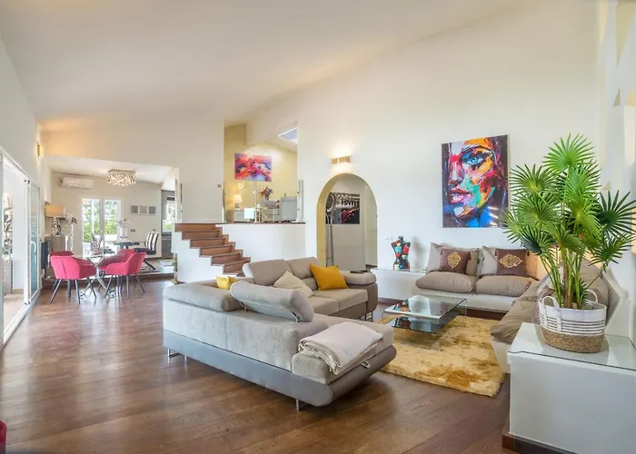 فيلة Jazz Close To Golden Mile *