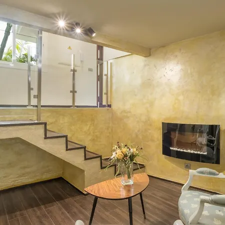 Jazz Close To Golden Mile *