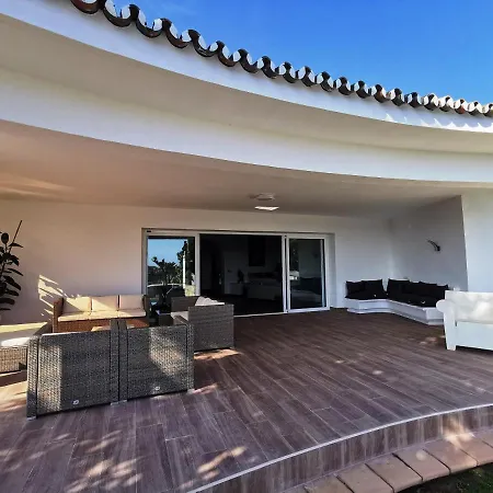 Jazz Close To Golden Mile Villa *