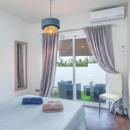 Jazz Close To Golden Mile Marbella